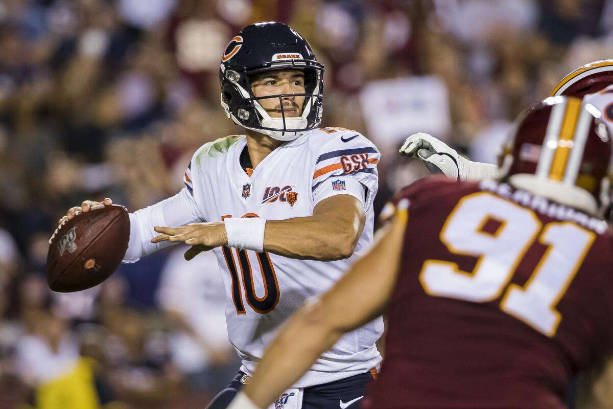 Bears quarterback Mitchell Trubisky looks to pass.