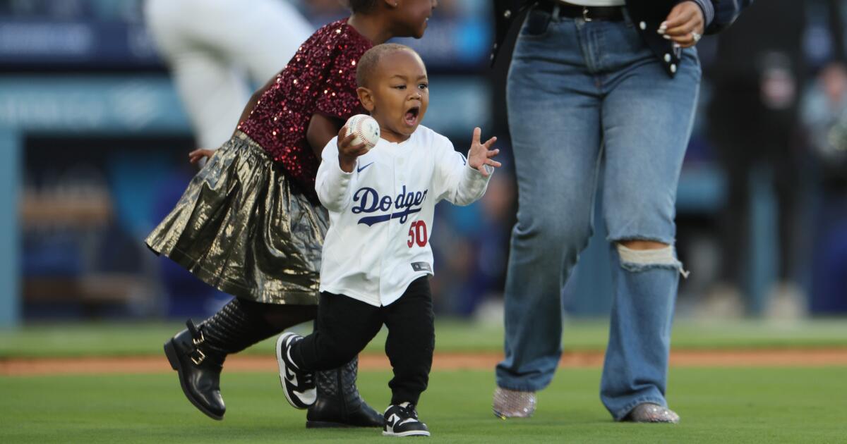 Mookie Betts' toddler son runs away with first-pitch baseball. It's as adorable as it sounds