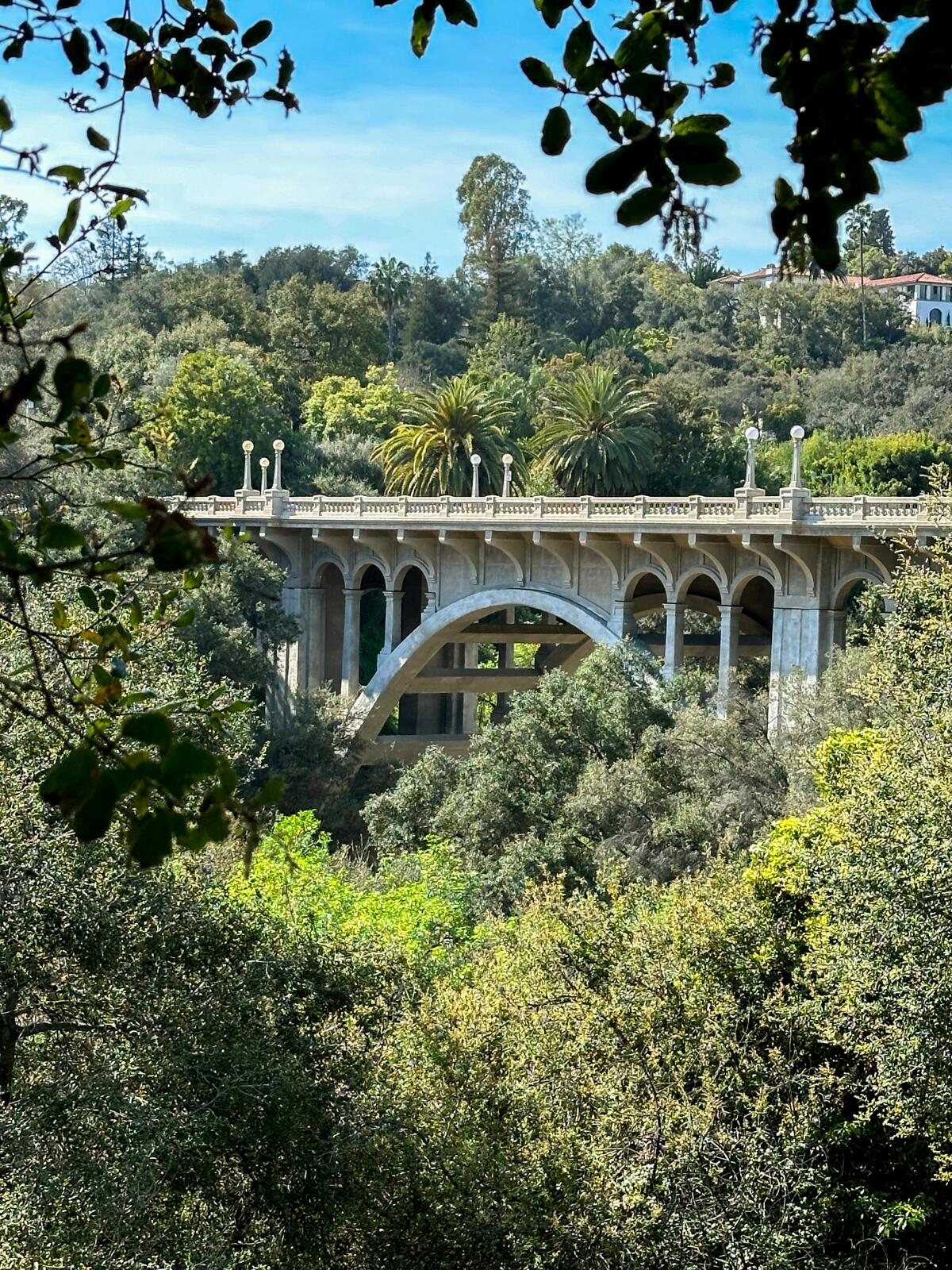 La Loma bridge.
