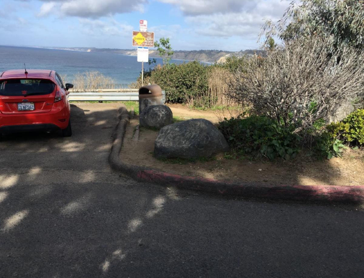 The parking area at the end of La Jolla's Coast Walk, where the city of San Diego plans to put a turnaround for cars.