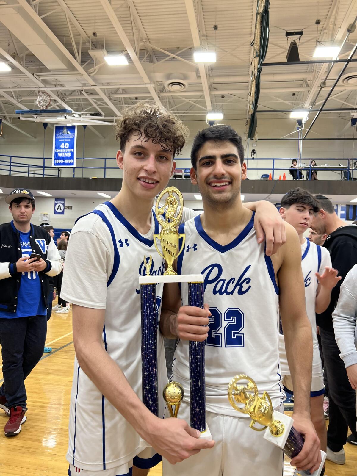 Valley Torah basketball players Noam Mayouhas and Johnny Dan were co-MVPs of a national Jewish tournament in New York.