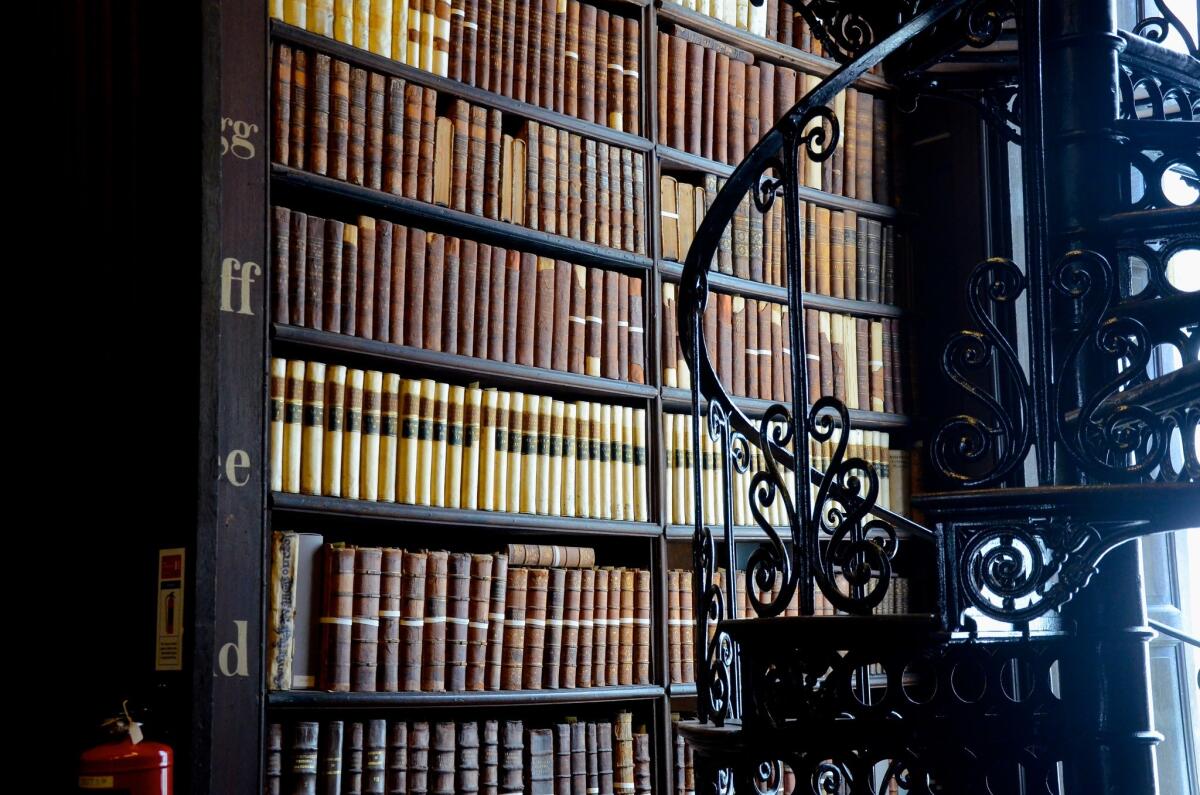 Long Room, Old Library, Trinity College, Dublin.