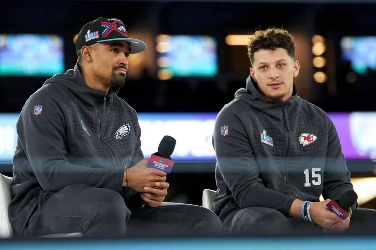 Kansas City Chiefs quarterback Patrick Mahomes and Philadelphia Eagles quarterback Jalen Hurts speak to the media.