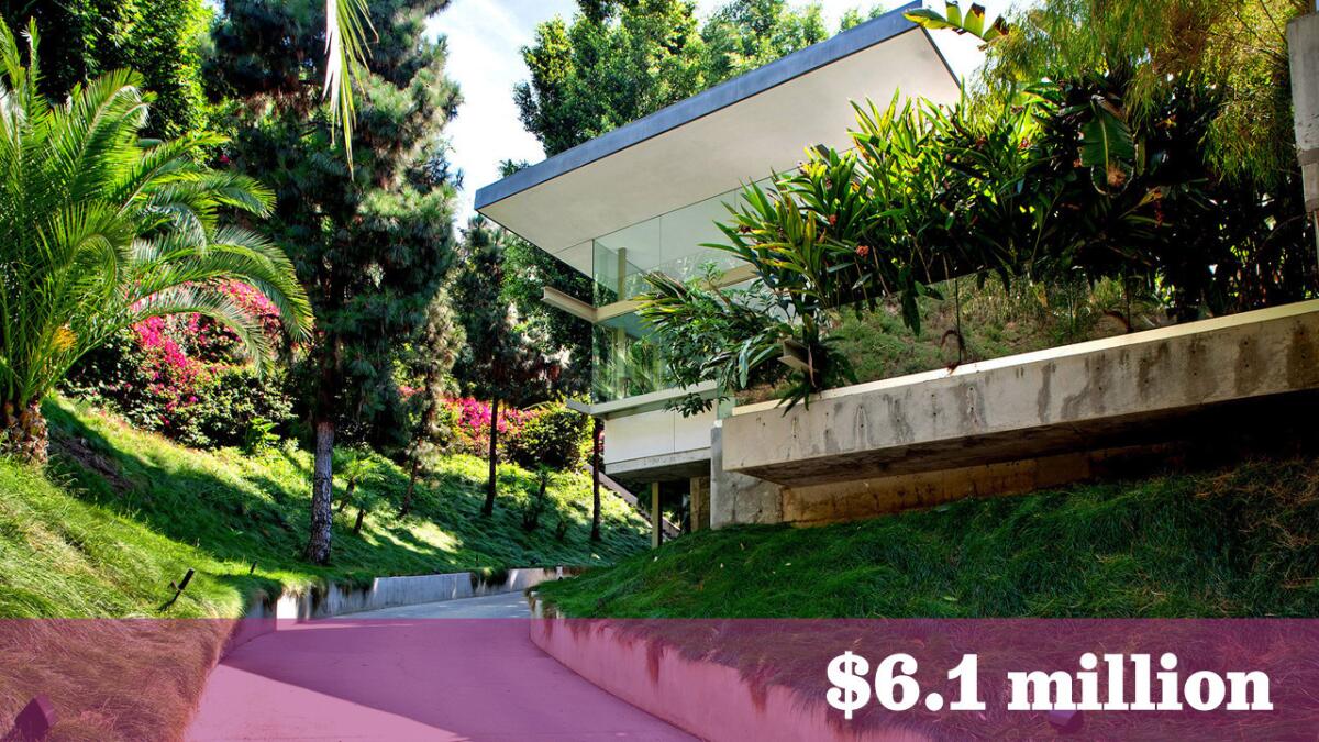 Fashion designer Joe Dahan has sold his Hal Levitt-designed home in Hollywood Hills West for $6.1 million.