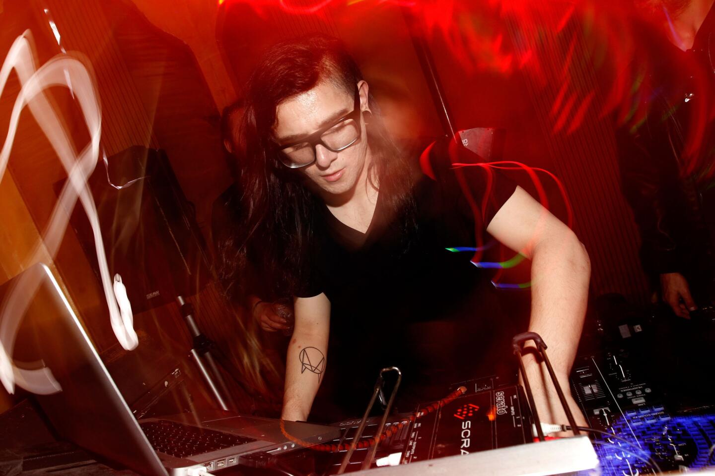 Skrillex performs "Scary Monsters and Nice Sprites," which won the best dance/electronica album Grammy Award.