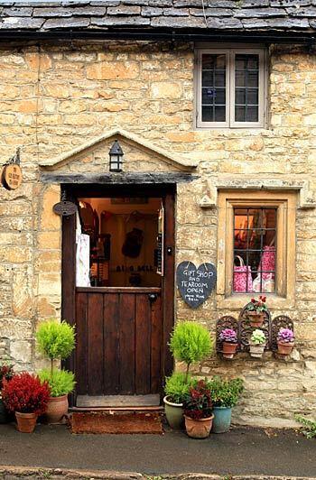 The Old Rectory Tea Room, located in the center of Castle Combe.