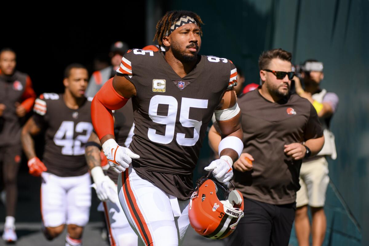 Browns out of the cold, set to face Bills indoors in Detroit - The San  Diego Union-Tribune