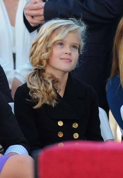 Ava Phillipe, daughter of Reese Witherspoon and Ryan Phillipe