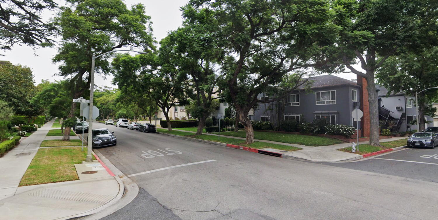 Beverly Hills alley fight leaves one man dead, another wounded