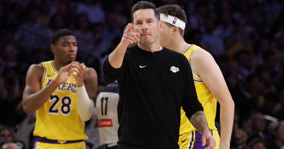 “La tâche à accomplir” : comment l’entraîneur des Lakers, JJ Redick, se concentre