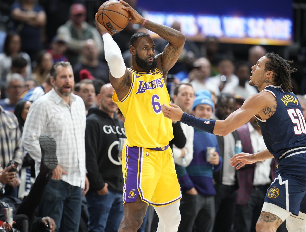 After a fourth consecutive loss to begin the season, LeBron James is concerned about the Lakers' inability to score. 