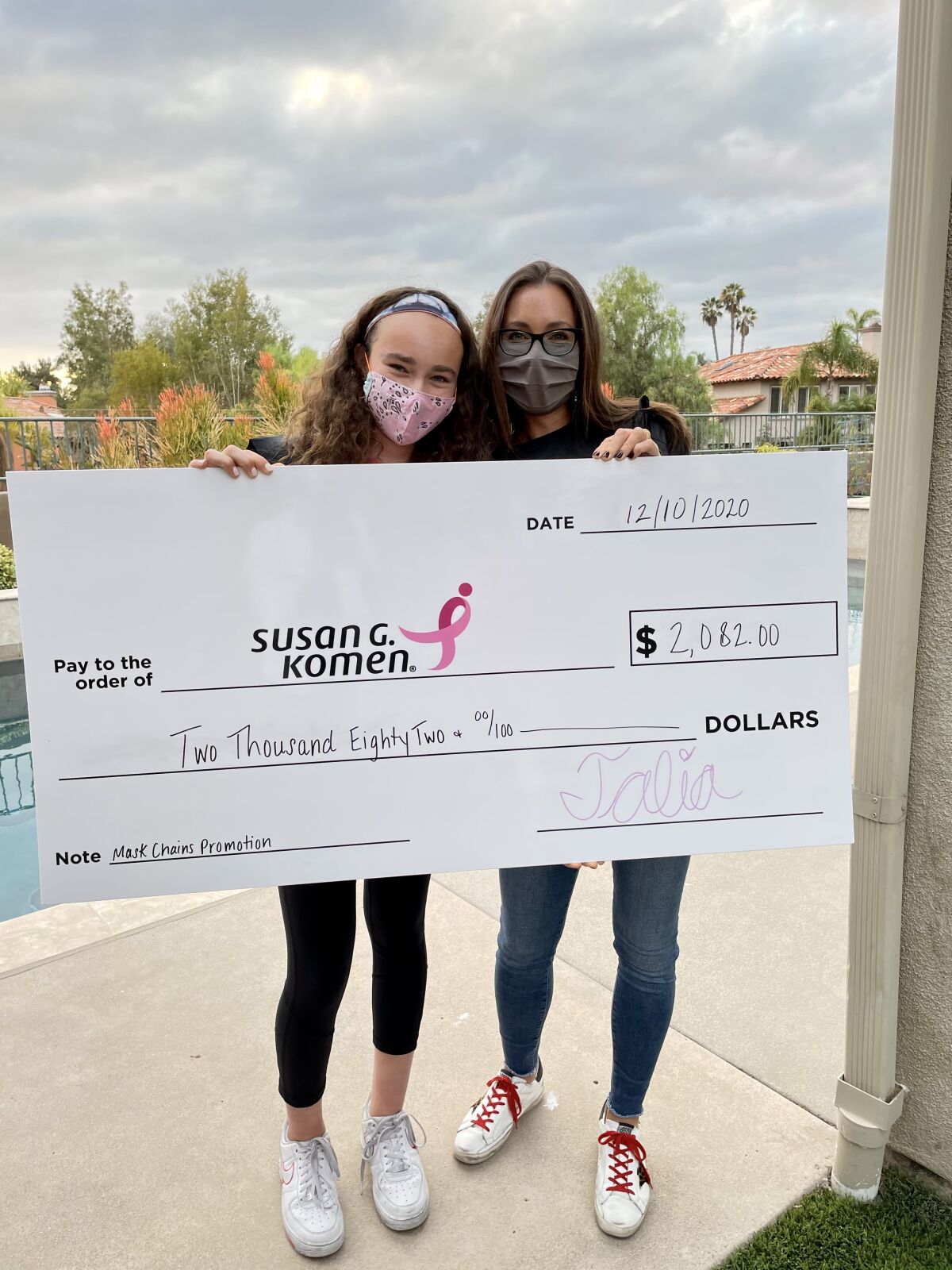 Talia Mackin donated her proceeds from her sales to Susan G. Komen San Diego.