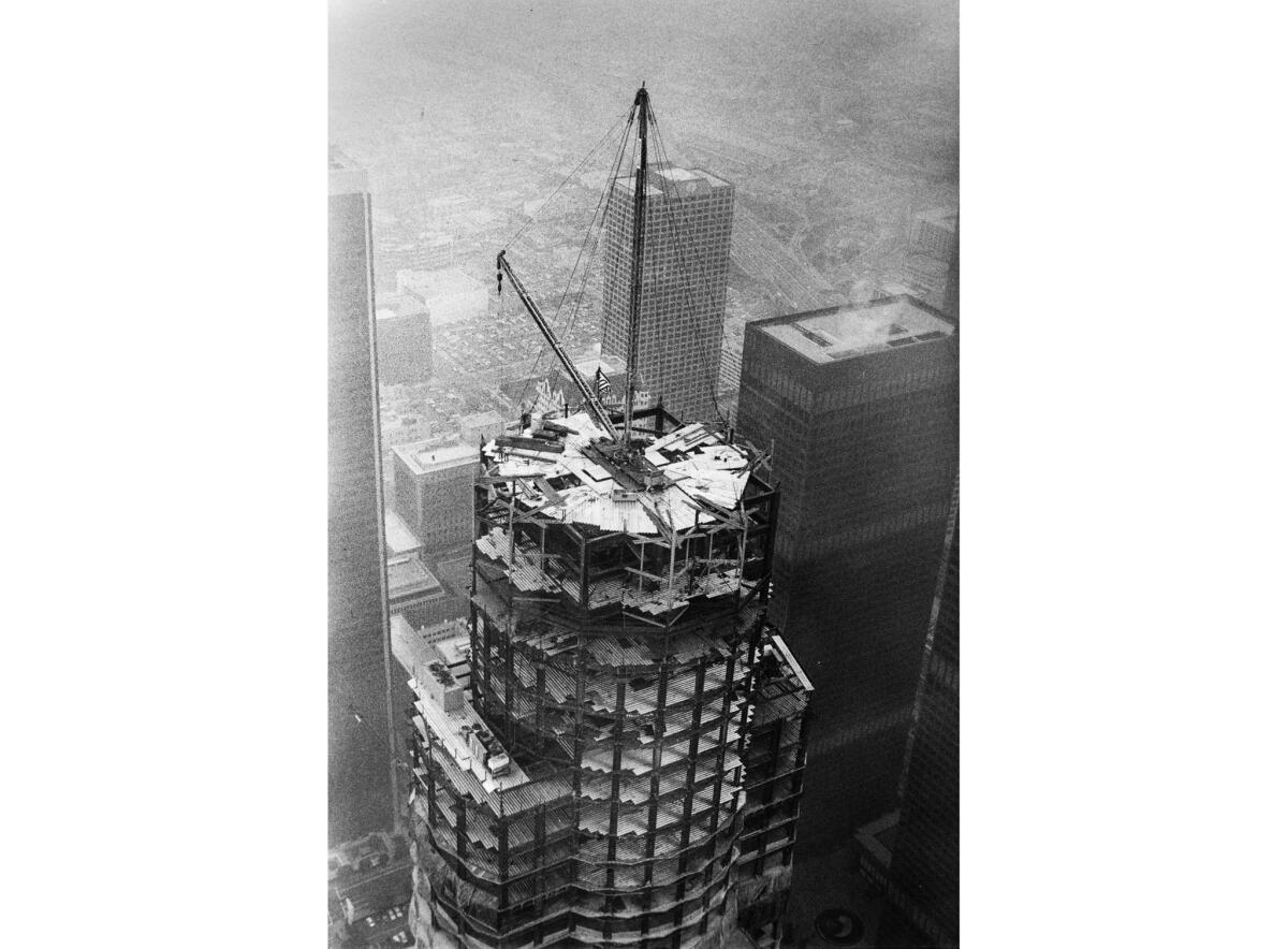April 18, 1989: Top of the Library Tower, now U.S. Bank Tower, in downtown Los Angeles about 30 minutes before the last girder was put into place.