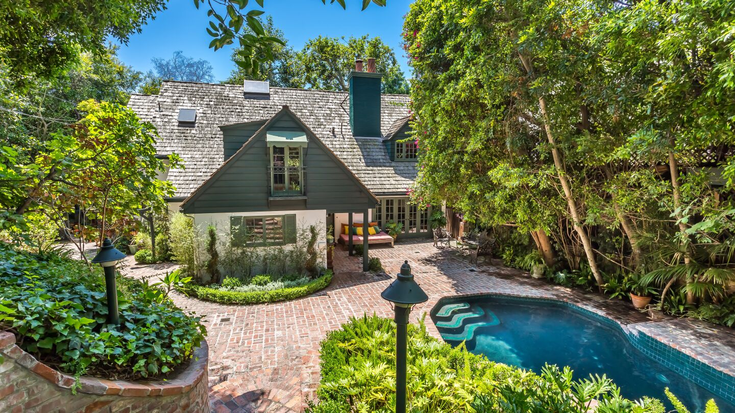 Loretta Swit's onetime home in Hollywood Hills West | Hot Property
