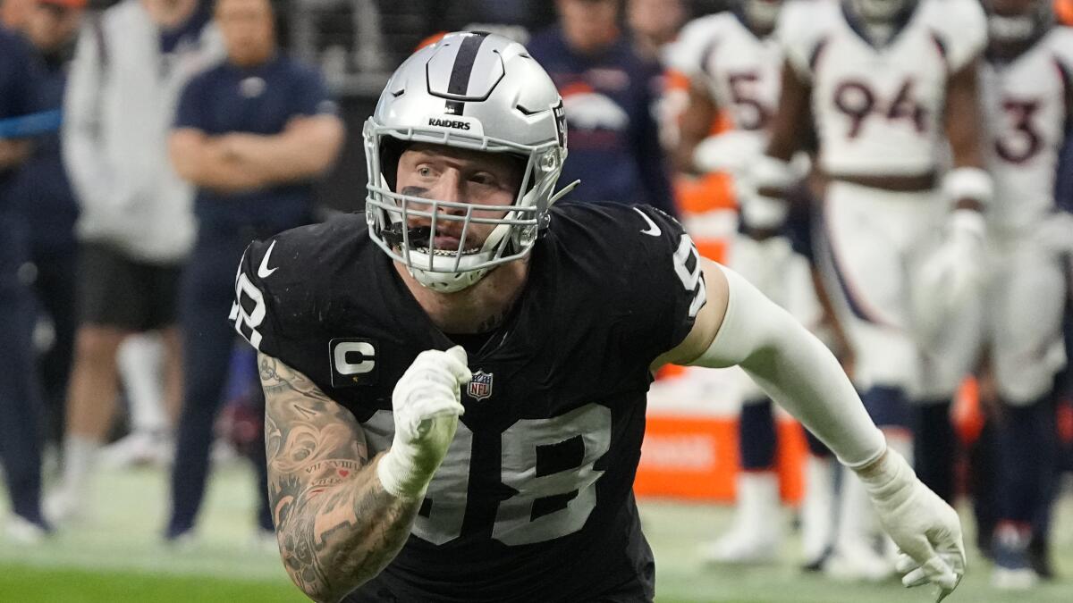 Raiders sign Pro Bowl DE Maxx Crosby to 4-year, $99 million extension