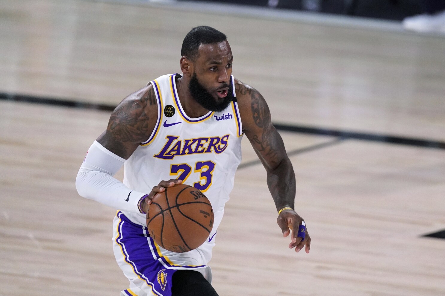 The Sports Report Lakers Take Their Lebron James Gets Fouled A Lot Case To Nba Los Angeles Times