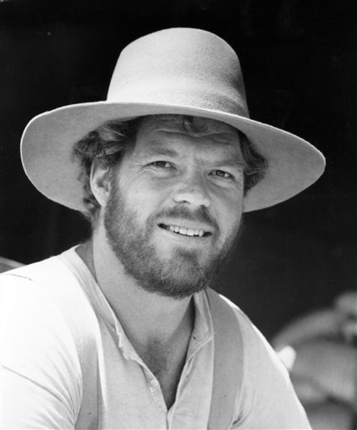 Pro Football Hall of Famer Merlin Olsen dies at 69 - The San Diego  Union-Tribune