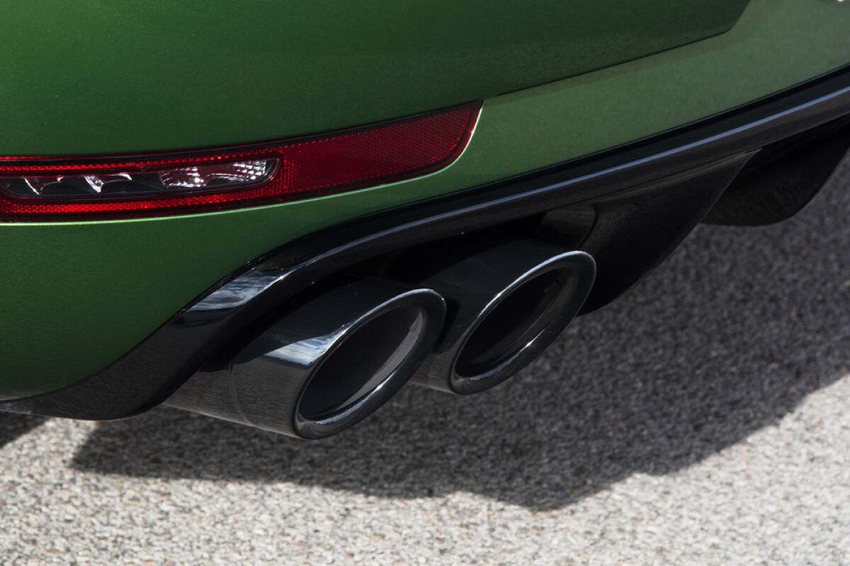 Black sport tailpipes are a $900 upgrade.
