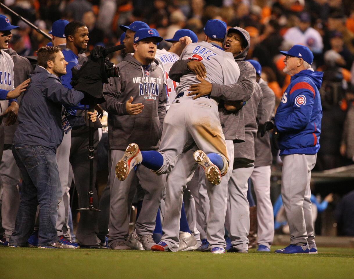 ct-cubs-giants-game4-nlds-photos-034