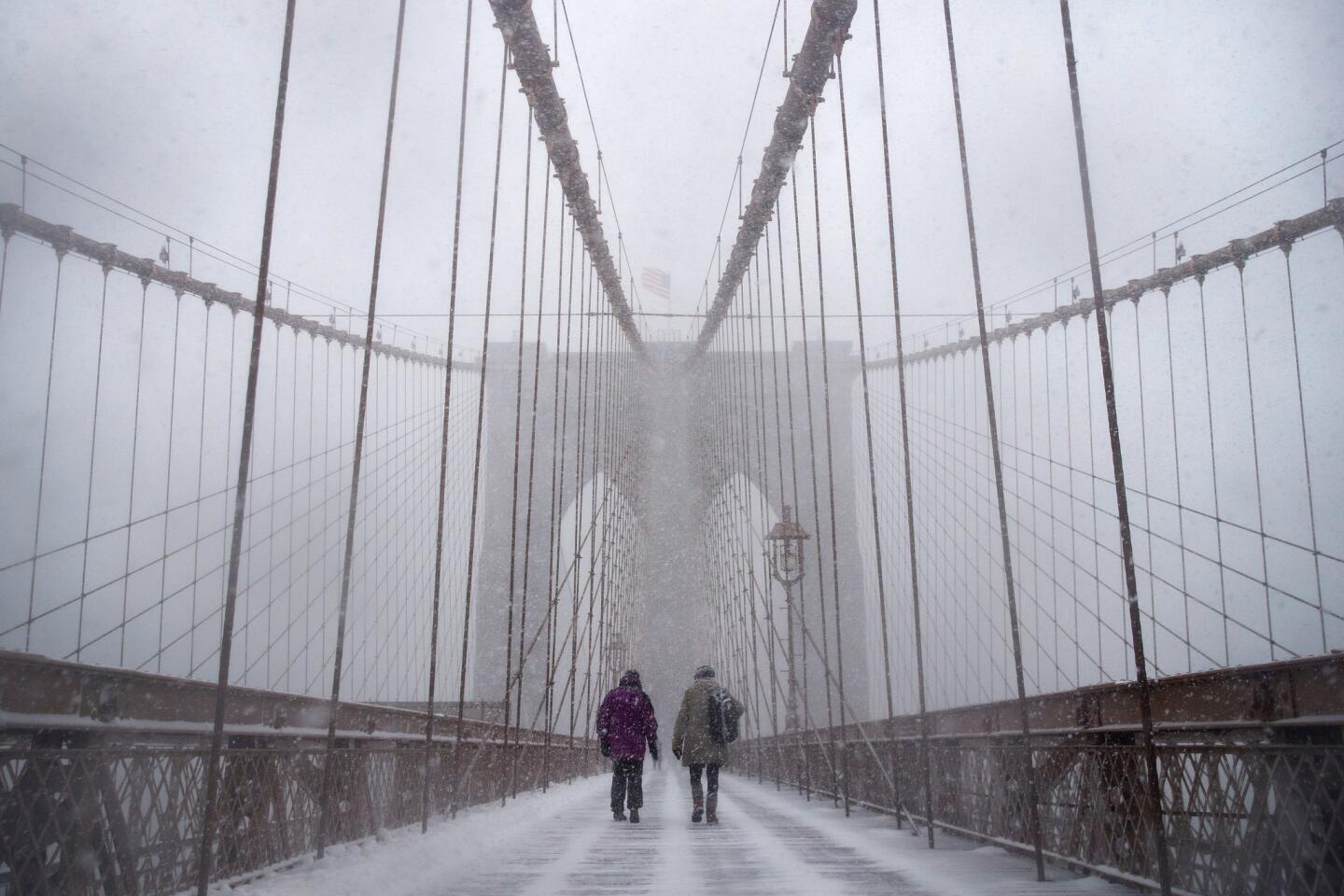 Major snowstorm pounding East Coast