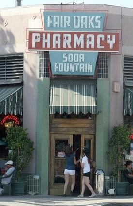 Fair Oaks Pharmacy in South Pasadena