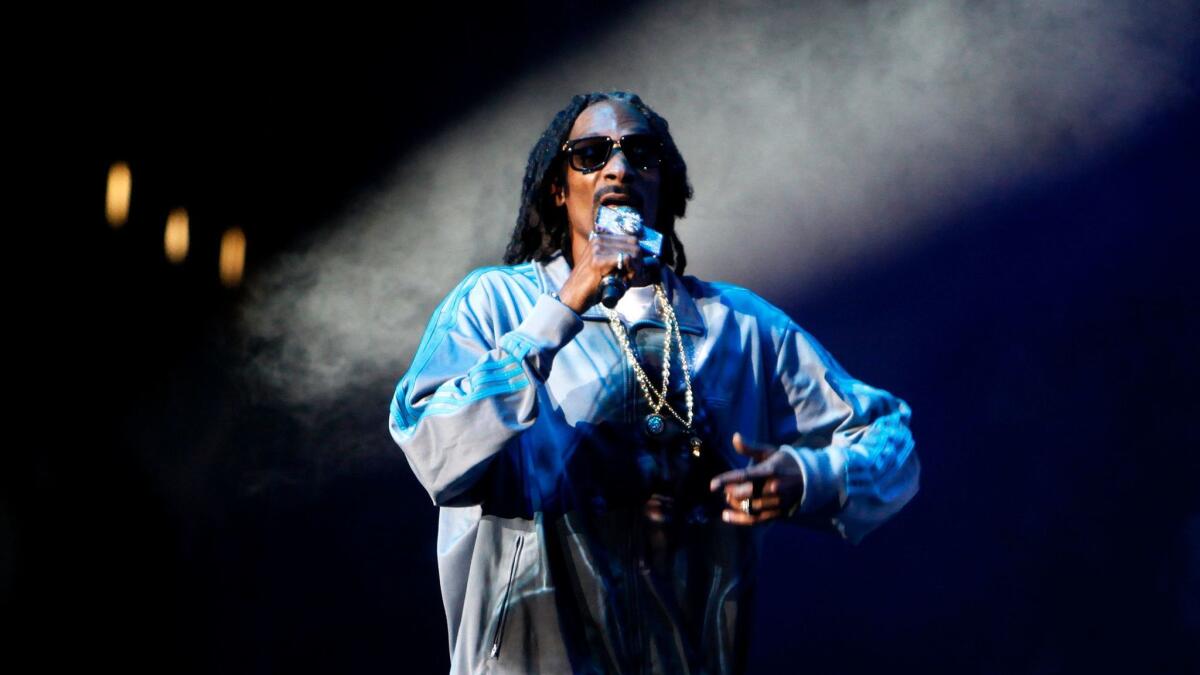 Snoop Dogg at Staples Center in 2013.