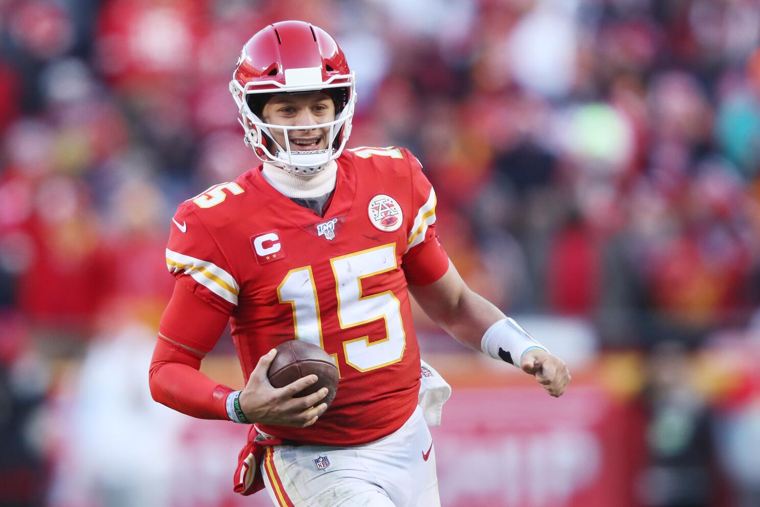 2023 Super Bowl: Chiefs wearing uniform color that Patrick Mahomes has  never worn before in the postseason 