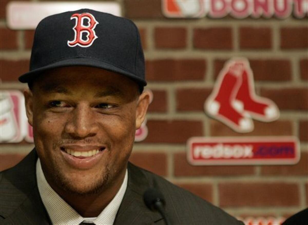 Red Sox Baseball: Beltre completes $10 million deal with Red Sox