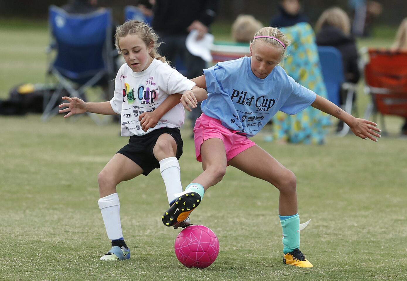 Photo Gallery: Andersen B vs. Eastbluff B at the Daily Pilot Cup