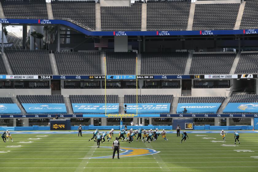 Inglewood, CA, Sunday, September 27, 2020 -The Chargers and the Carolina Panthers play to an empty SoFi Stadium. (Robert Gauthier/ Los Angeles Times)