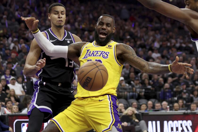 Lakers - Los Angeles Times