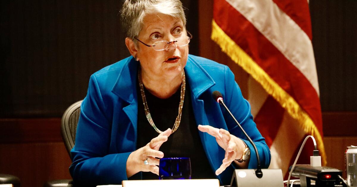 Janet Napolitano to step down as UC president in 2020 - Los Angeles Times