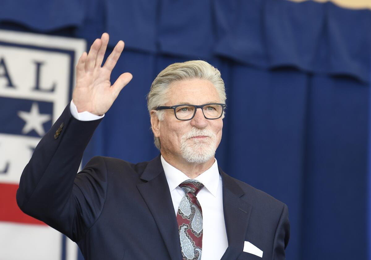 Jack Morris waves at his Hall of Fame induction ceremony