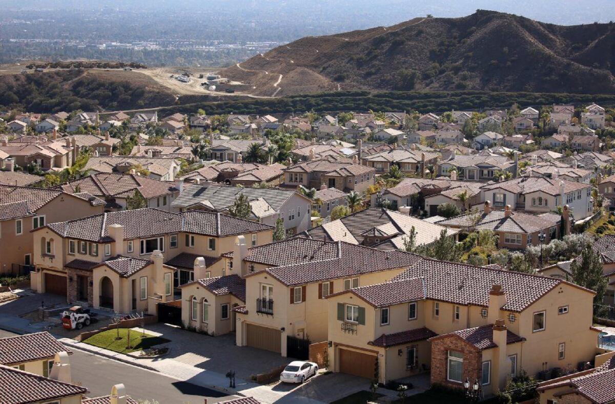 Homes in L.A.'s Porter Ranch neighborhood, just south of Southern California Gas Co.'s Aliso Canyon storage facility.