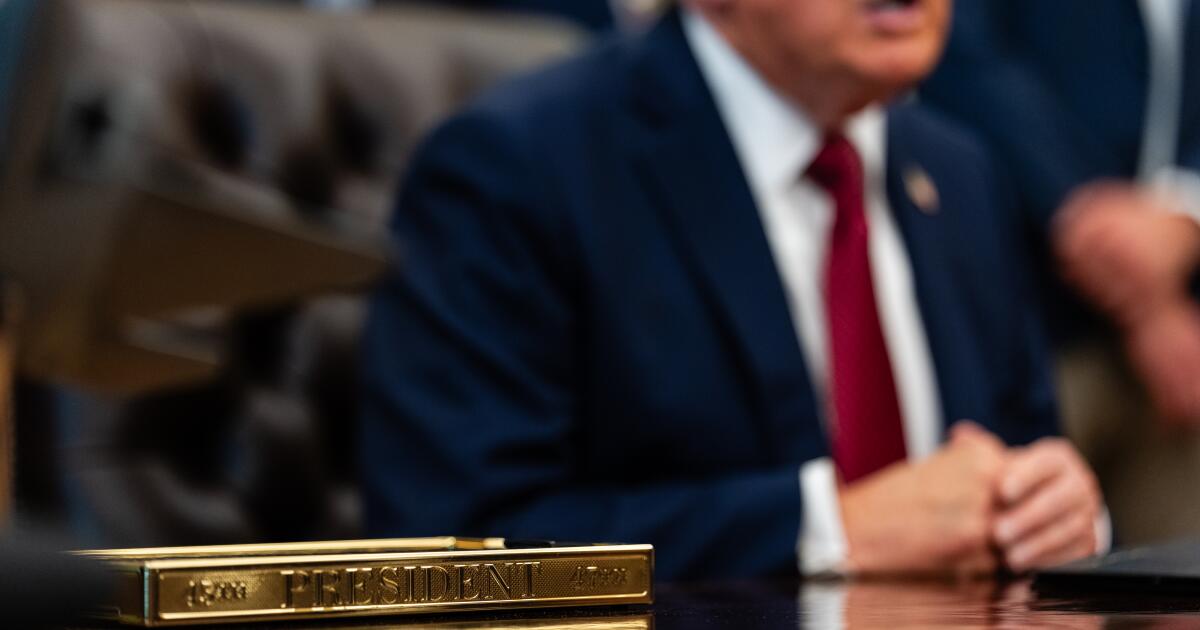 Contributor: Trump’s hubris rivals the fallen heroes of historical Greek mythology Contributor: Trump’s hubris rivals the fallen heroes of historical Greek mythology