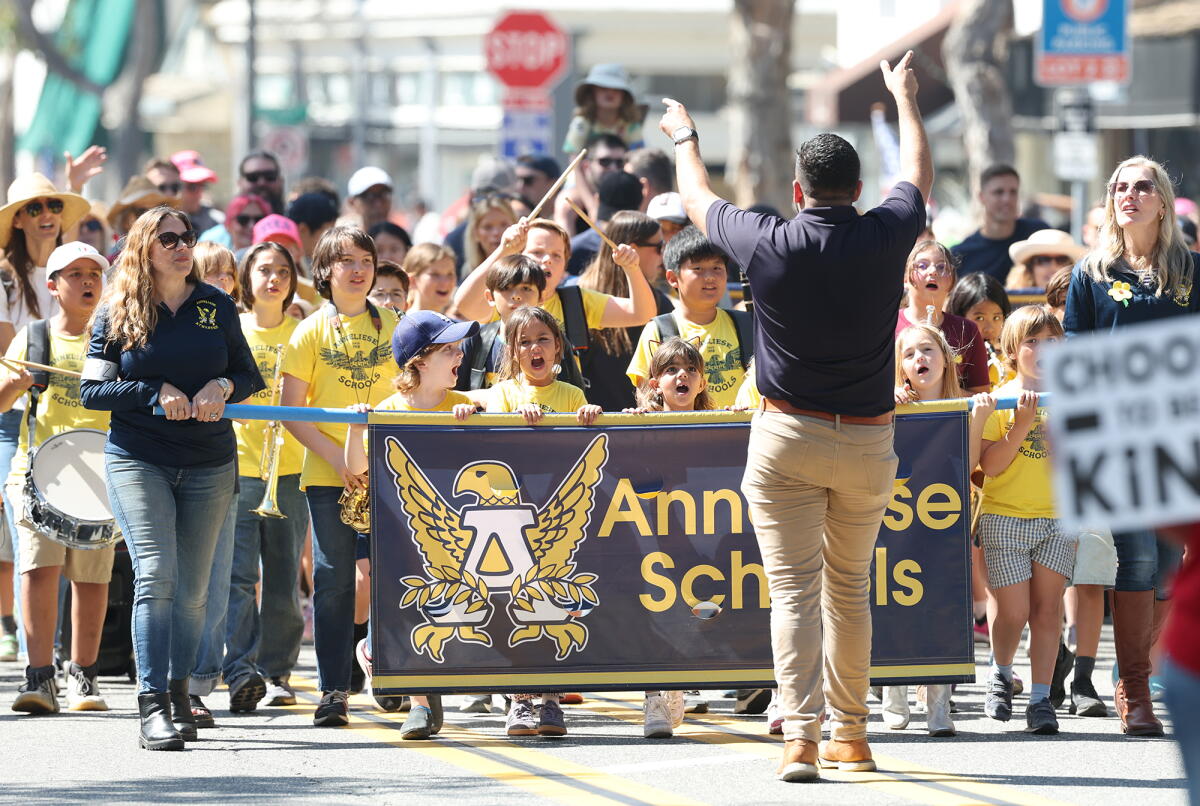 Timing was right for Laguna Beach Patriots Day Parade Los Angeles Times