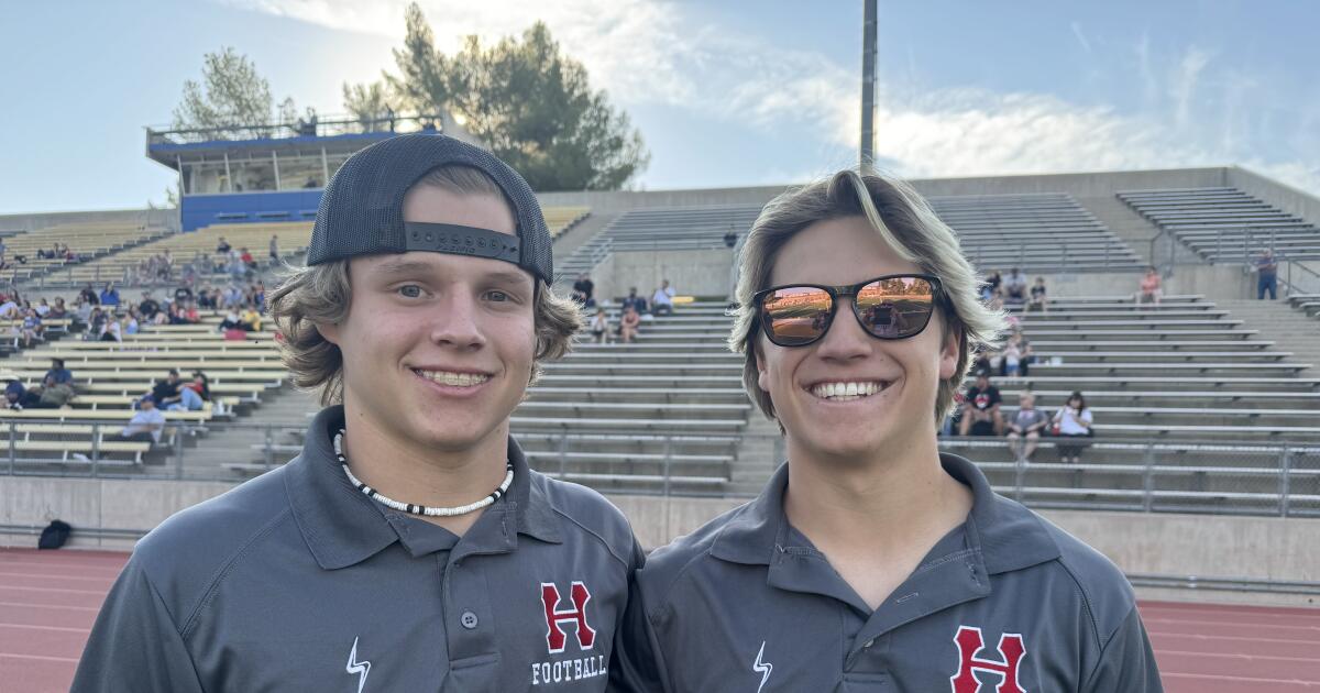Prep talk: Frithsmith brothers lift Hart baseball after football contributions