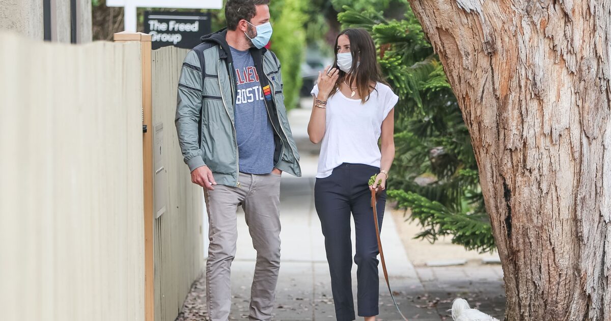 Ben Affleck, Ana de Armas divorced – and now she’s in the trash
