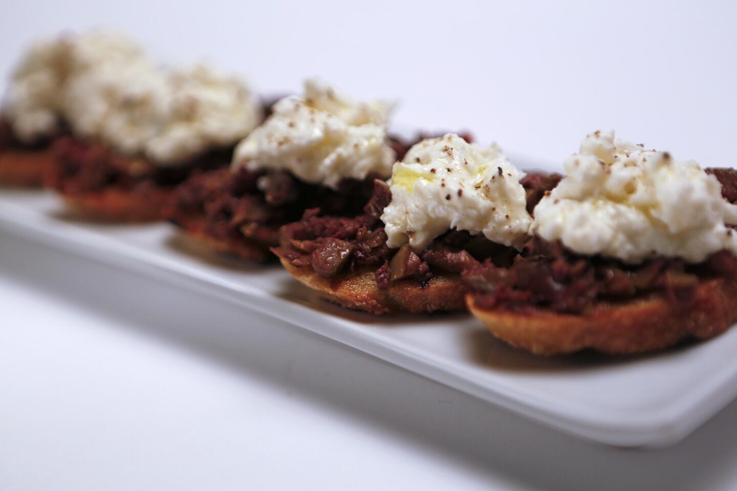 Bruschetta with tapenade