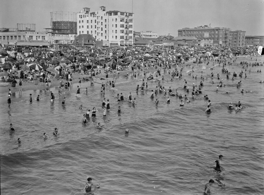 People celebrate the Fourth of July in Santa Monica in 1929.