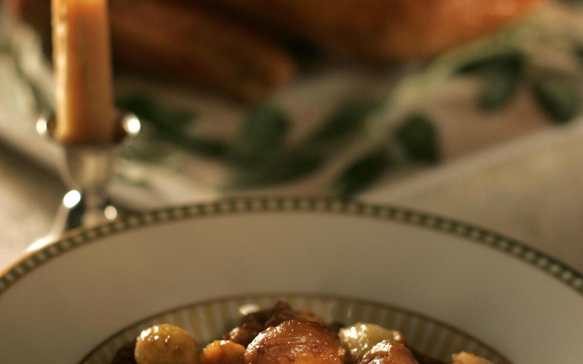 Braised chestnuts with fennel and onions