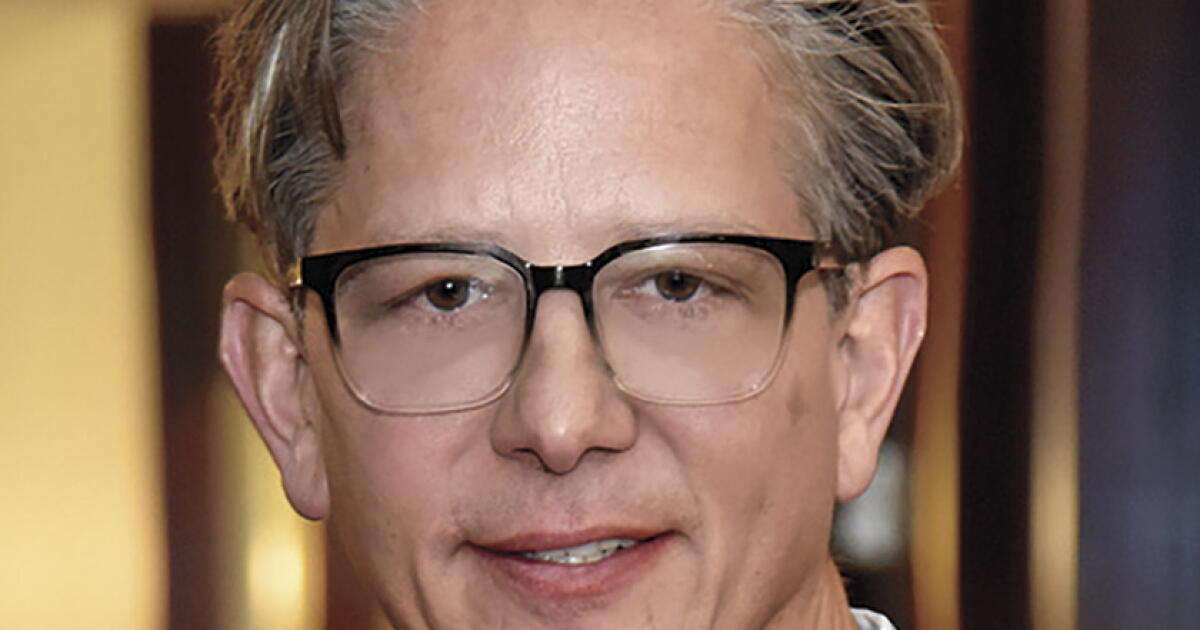 Angus Friel Alan Friel - Los Angeles Times