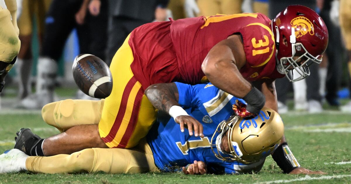 Turnovers haunt Dorian Thompson-Robinson: Takeaways from UCLA’s loss to USC