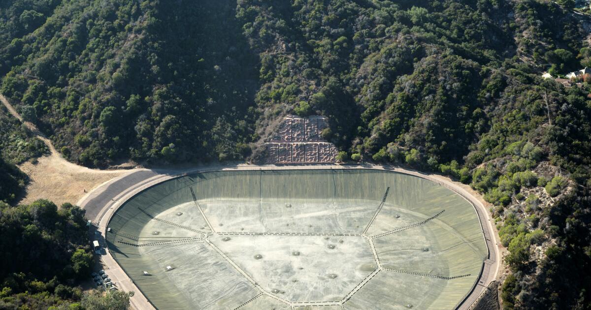 Newsom orders probe into why Pacific Palisades reservoir was offline during fires Newsom orders probe into why Pacific Palisades reservoir was offline during fires