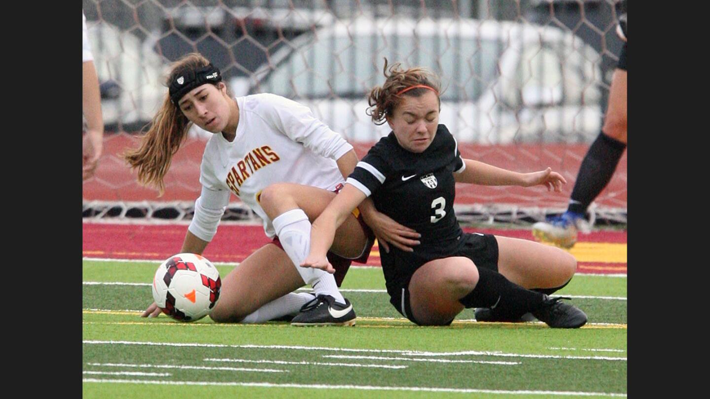 Photo Gallery: La Cañada vs. FSHA in non-league girls' soccer