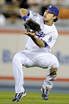 Andre Ethier late catch