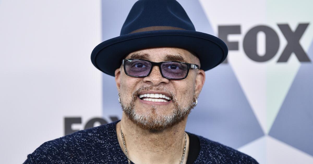 Sinbad décide de « revenir » à Pasadena après un accident vasculaire cérébral