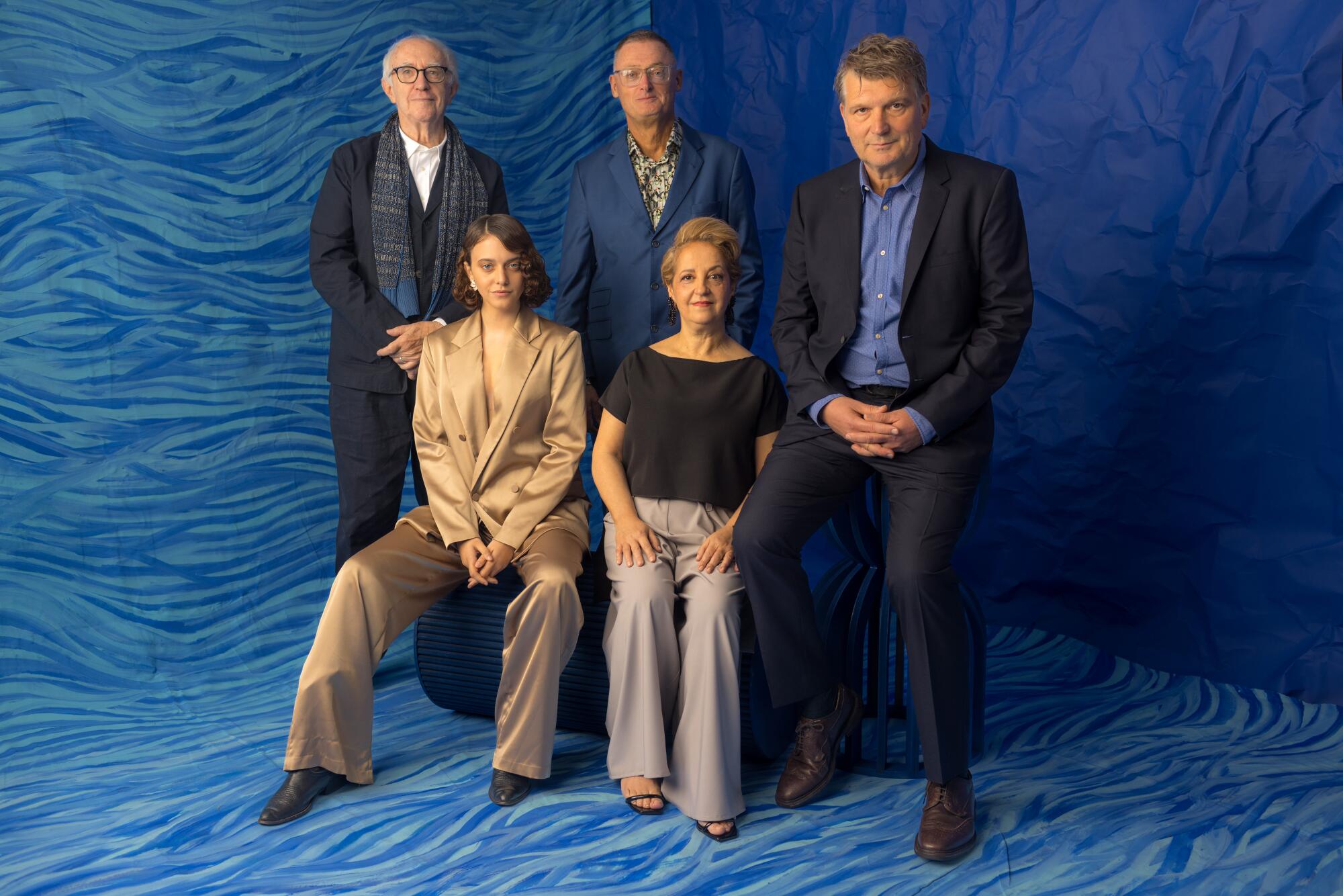     Jonathan Pryce, Alfonsina Carrocio, Jeffery Pope, Vivian El Jaber and Peter Cattaneo