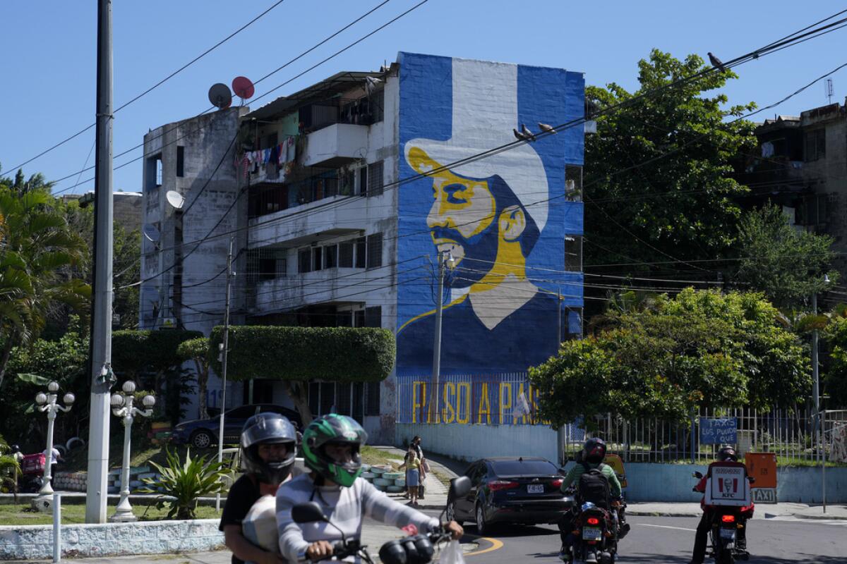 A mural depicting El Salvador's President Nayib Bukele 