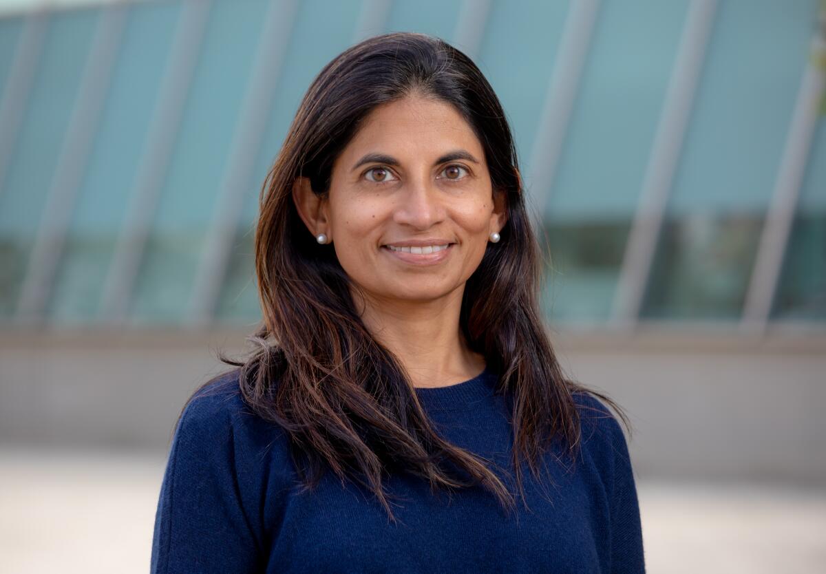 Supriya Srinivasan will speak Oct. 13 on insights into brain-gut communication, metabolism and longevity.